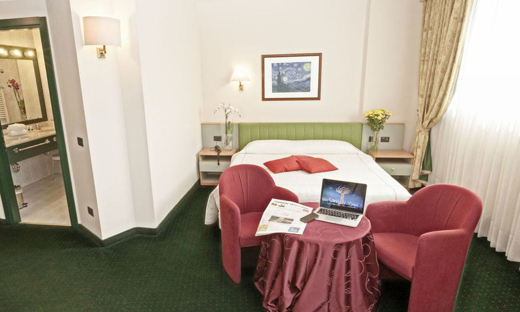 Rege Hotel San Donato Milanese Exterior photo