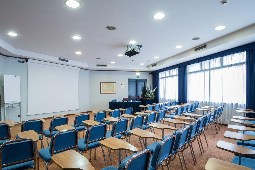 Rege Hotel San Donato Milanese Exterior photo
